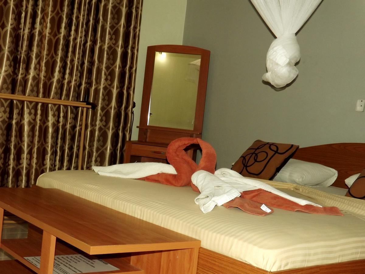Villa Champagne Tissamaharama Εξωτερικό φωτογραφία